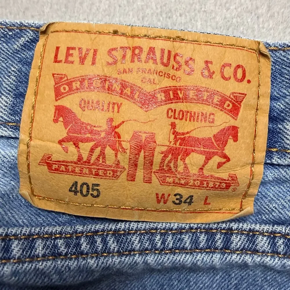 Levis levi’s 405